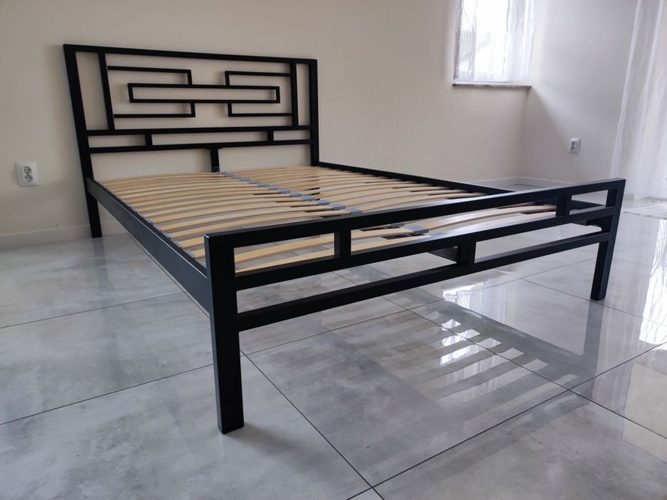 Łóżko metalowe nowoczesne 140x200