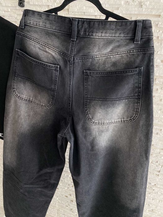 Bershka j nowe dżinsy szersza nogawka - wyższy stan M-L
