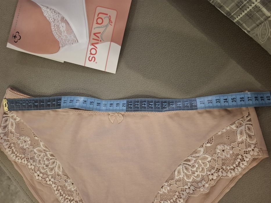 Продам жіночі трусики.