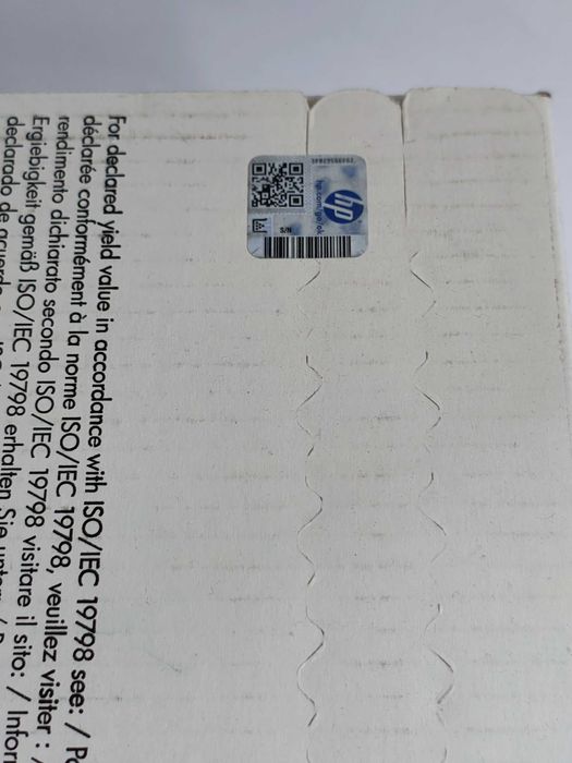 Oryginalny toner do drukarki HP CE263AC (magenta)