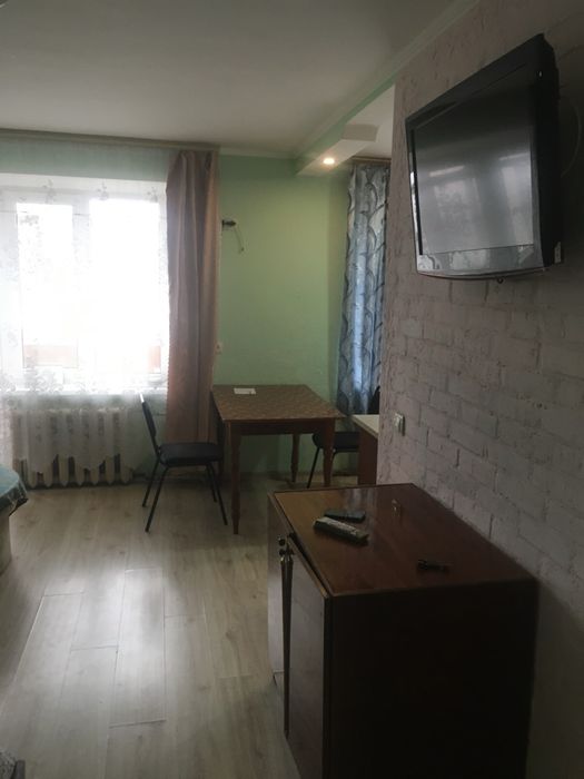 Здається квартира подобово на Довженка