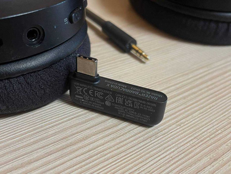 Бездротові ігрові навушники з мікрофоном Razer Barracuda X 2022 Black/HyperSpeed ​​Wireless 2.4 ГГц/Bluetooth /
