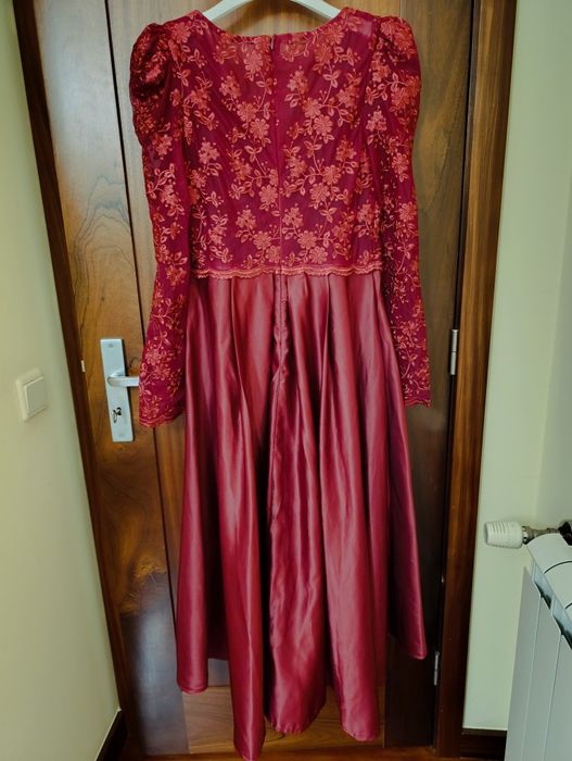 Vestido de cerimônia Borgonha L