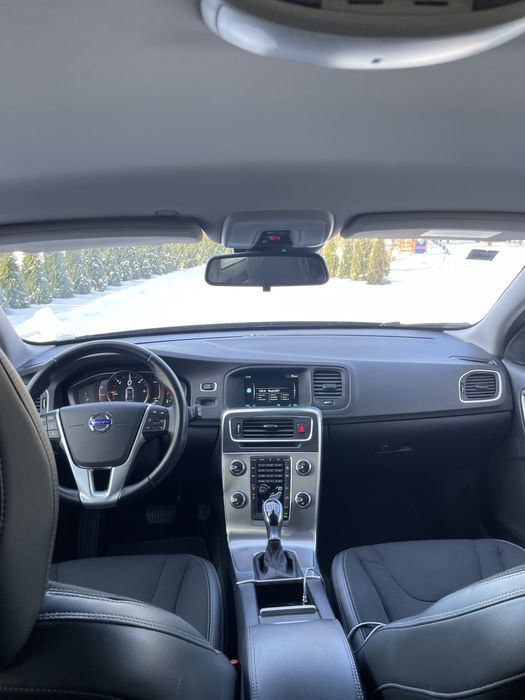 Volvo V60 2.0 D4 Summum,automat geartronik 6 bieg.super stan!
