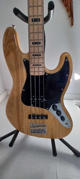 Baixo Harley Benton JB-75MN