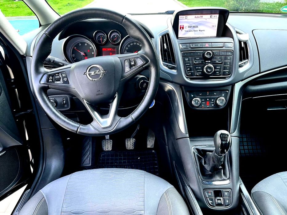 Zafira 2.0 cdti 165 km 1 wlasc w PL bardzo ladna bogata opcja Polecam