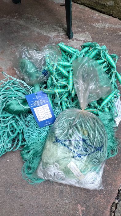 Artigos de pesca.  Vários