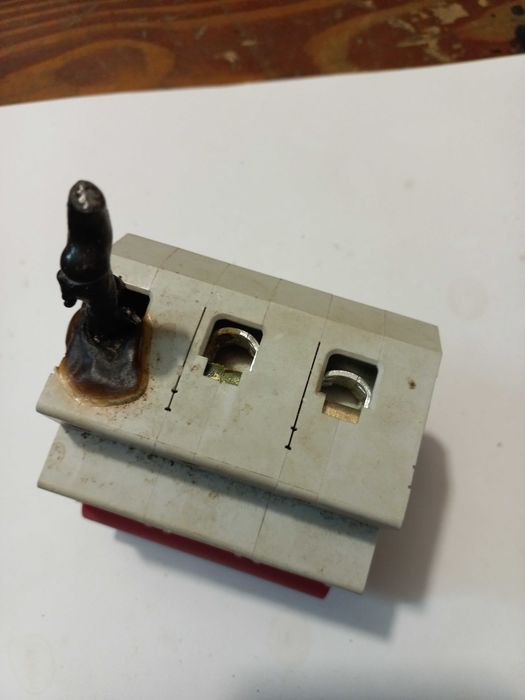 Модульный автоматический выключатель E.NEXT e.mcb.pro.60.3.K100 3p100А