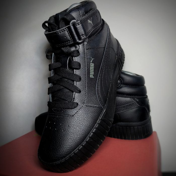 Puma Carina 2.0 Mid 38 jak nowe