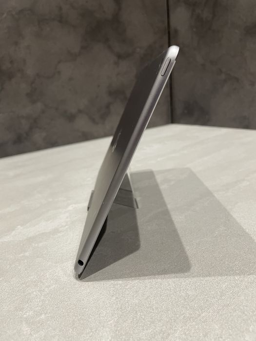 Планшет Ipad Air 2 Space Gray A1566 32GB ROM! D1032