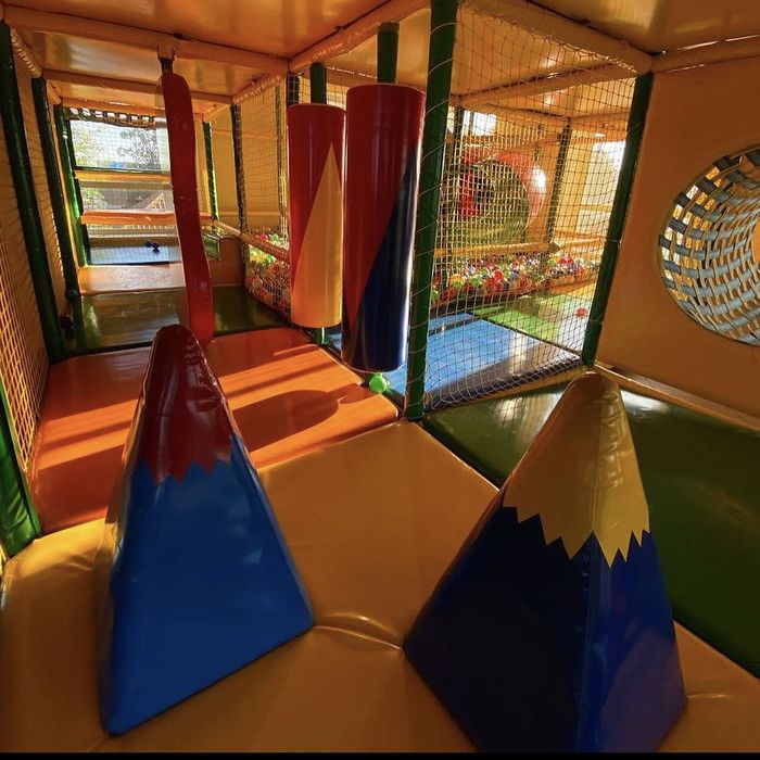 Ігровий лабіринт для ДРЦ, кафе, садочка 8,6×5 м | Монтаж  та доставка