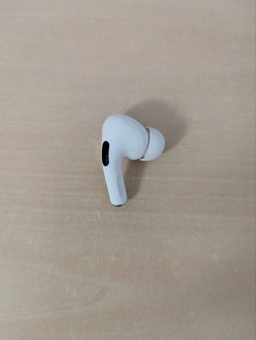 AirPods Pro 1 A2083 правый оригинал