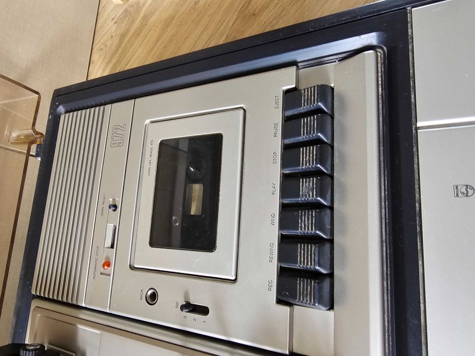 Музыкальный центр Philips 972TAPC