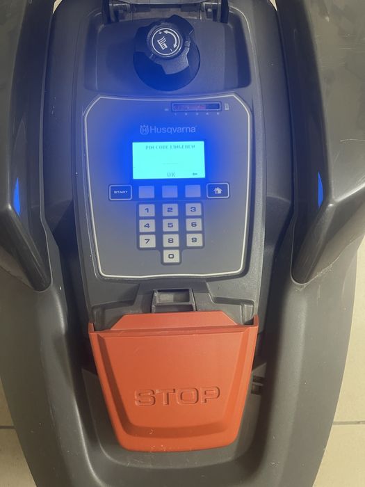 Газонокосарка робот Husqvarna auto mower 105