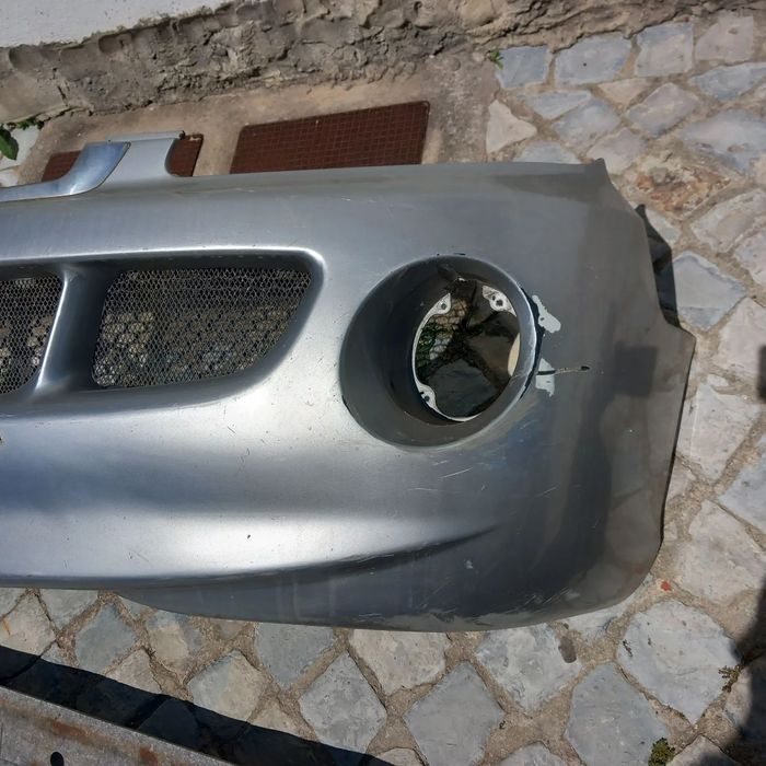 Para choques frente hyundai h1 ano 2001