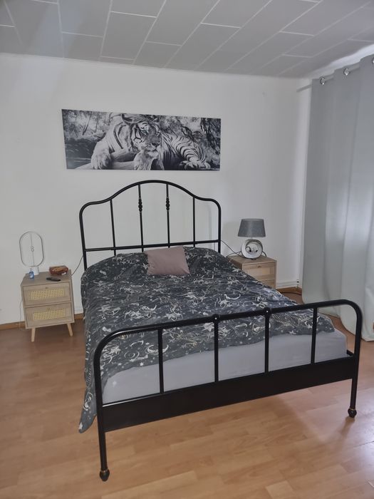 Ikea łóżko że stelażem 140x200