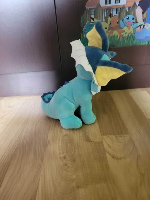 Pluszak Pokemon Vaporeon maskotka Nintendo
