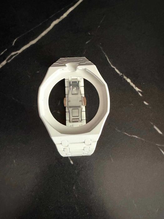 Biała opaska do zegarka Ap x Swatch bioceramiczna