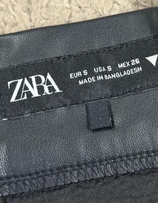 шкіряні шорти Zara