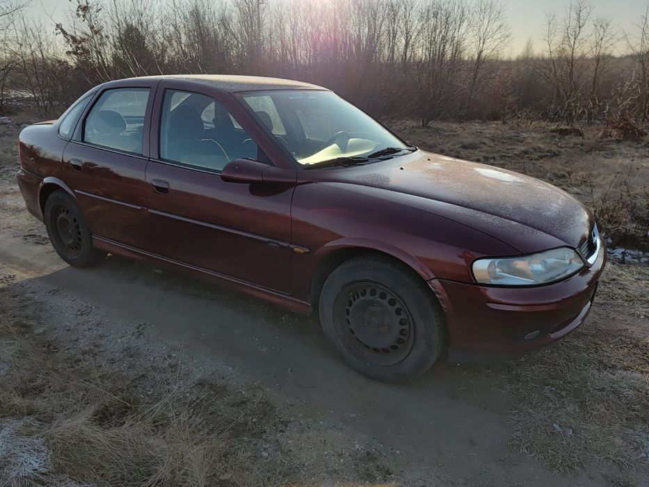 Opel Vectra B 1.8 benzyna