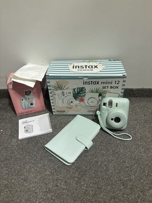 Instax 12 mini !