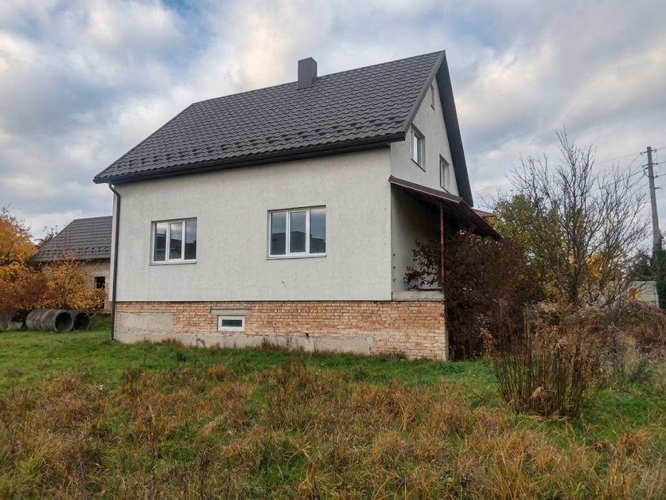 • Продам добротний будинок | с.Олександрія