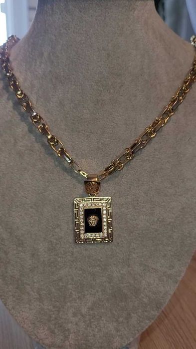 Piekna zawieszka z meduza 585