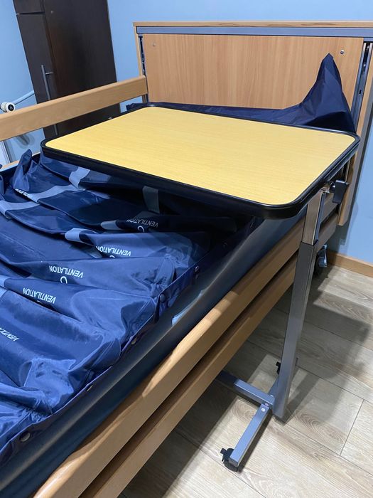 Timago łóżko rehabilitacyjne elektryczne z materacem
