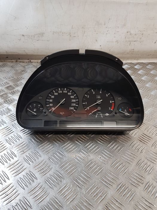 Licznik 6907238 110308784256 Bmw E39 2.0 B 99R- Europa