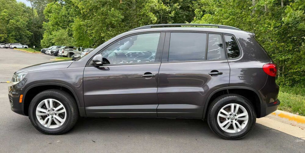 Volkswagen Tiguan      2016