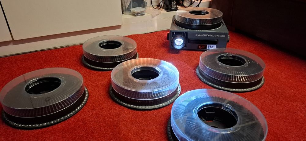 Projector de slides 35mm kodak caroucel  s sv 2000 c/comando