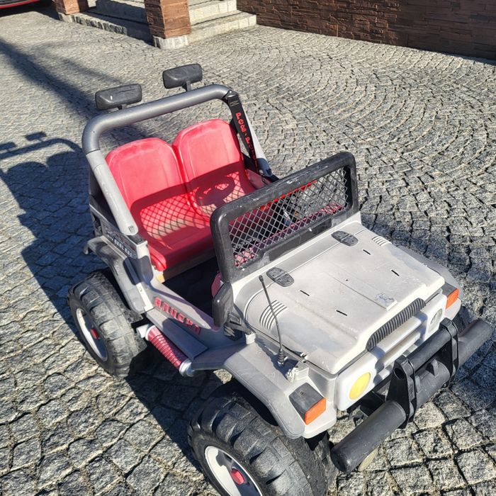 Samochód dla dzieci peg perego