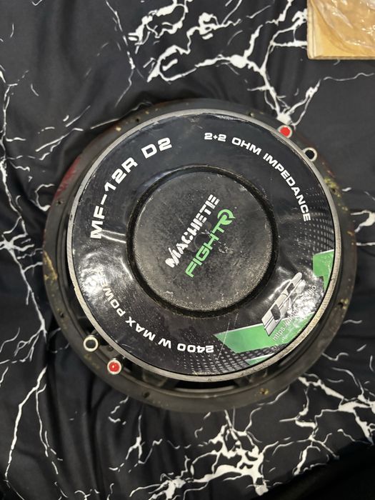 Це Machete Fighter MF-12R D2 (2+2 Ом).