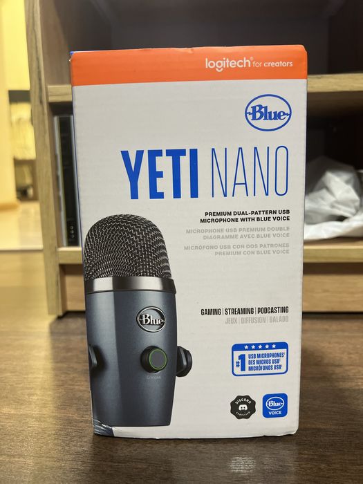 Микрофон Blue Yeti Nano Logitech