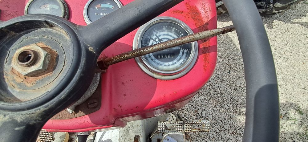 Tractor/Trator Massey Ferguson 130