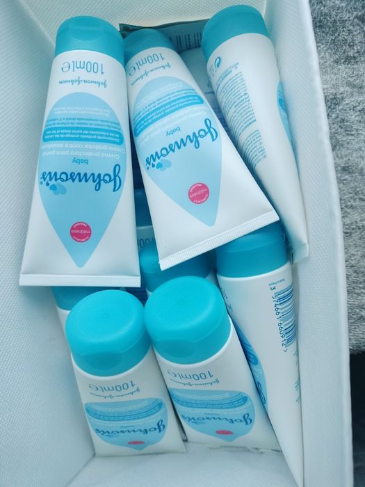 Johnson 10 creme muda fraldas