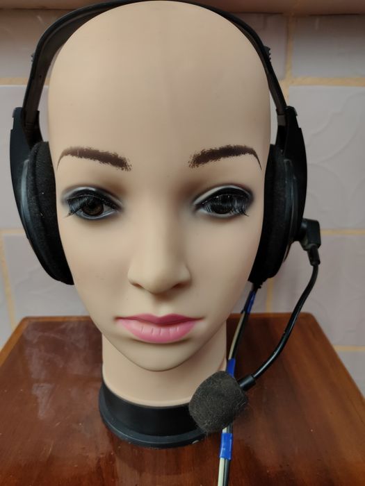 Стерео наушники проводные с регулятором громкости