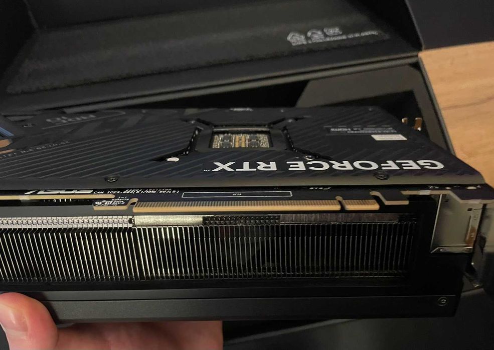 ASUS ROG Strix GeForce RTX 4090 OC 24GB GDDR6X