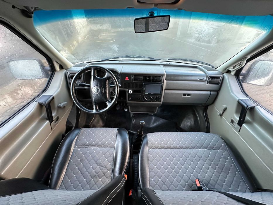 Volkswagen Transporter 1999 IV покоління (FL)/T4  •  LR 1.9D MT