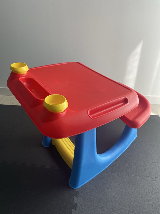 Mesa atividades criança