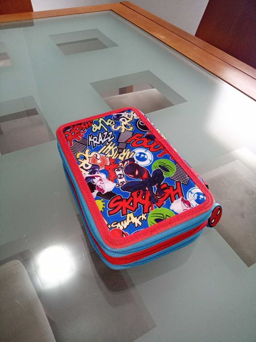 Estojo de Lápis Triplo Marvel Spiderman