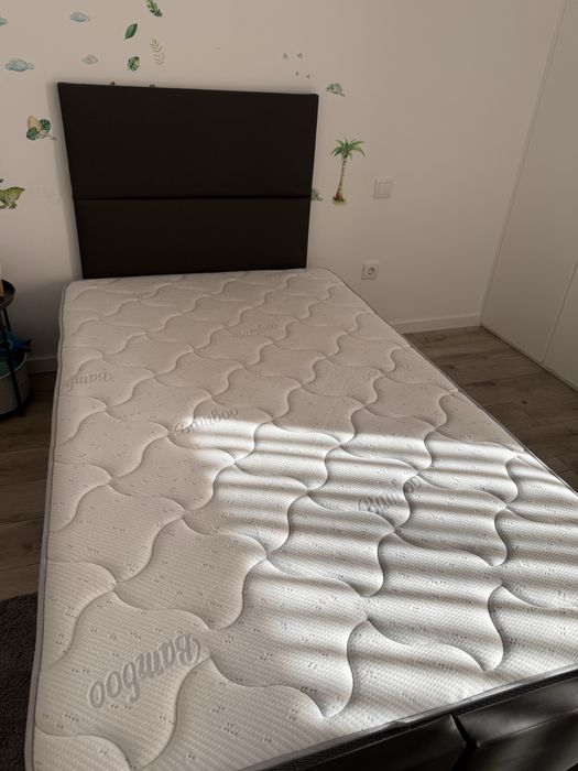 Cama e colchão 120*200