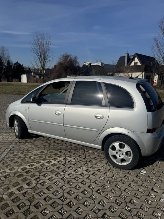 Sprzedam samochód