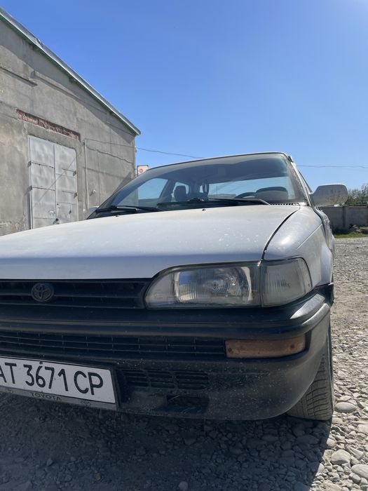 Toyota Corolla e90 1992