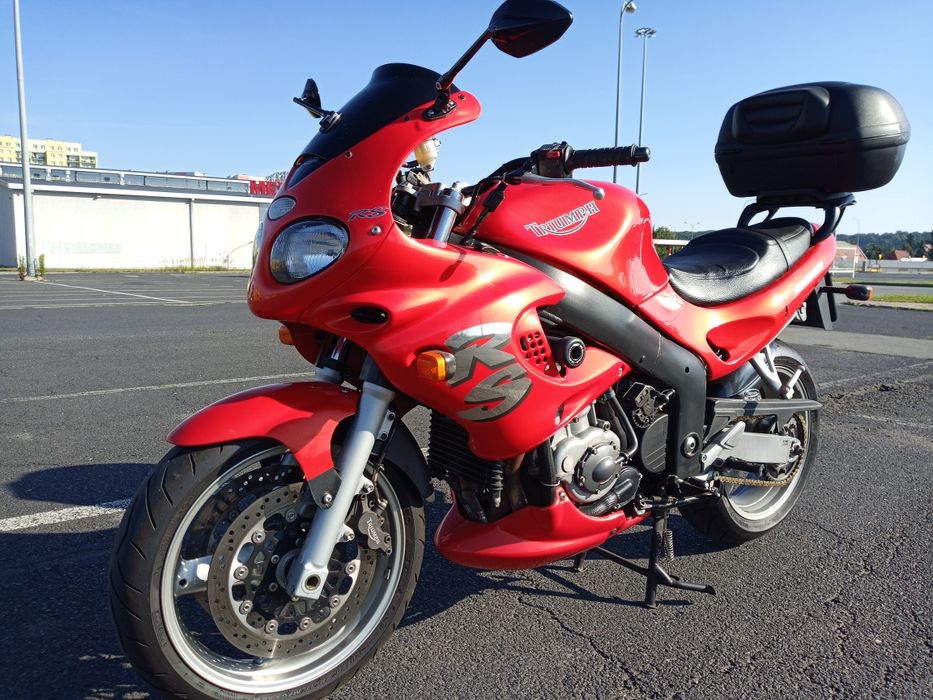 Sprzedam motocykl Triumph Sprint RS 955i