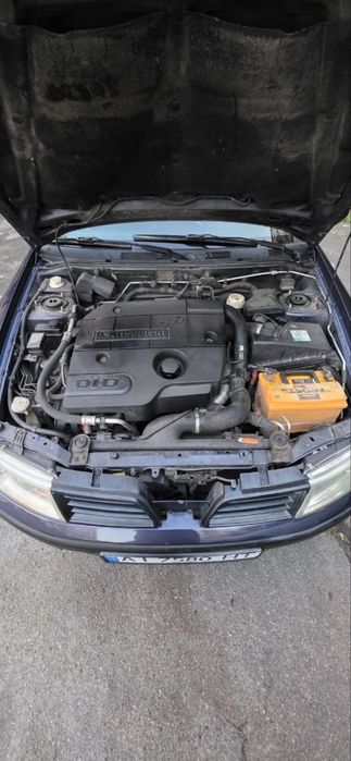 Mitsubishi Carisma 1.9 TD — стан, який здивує!