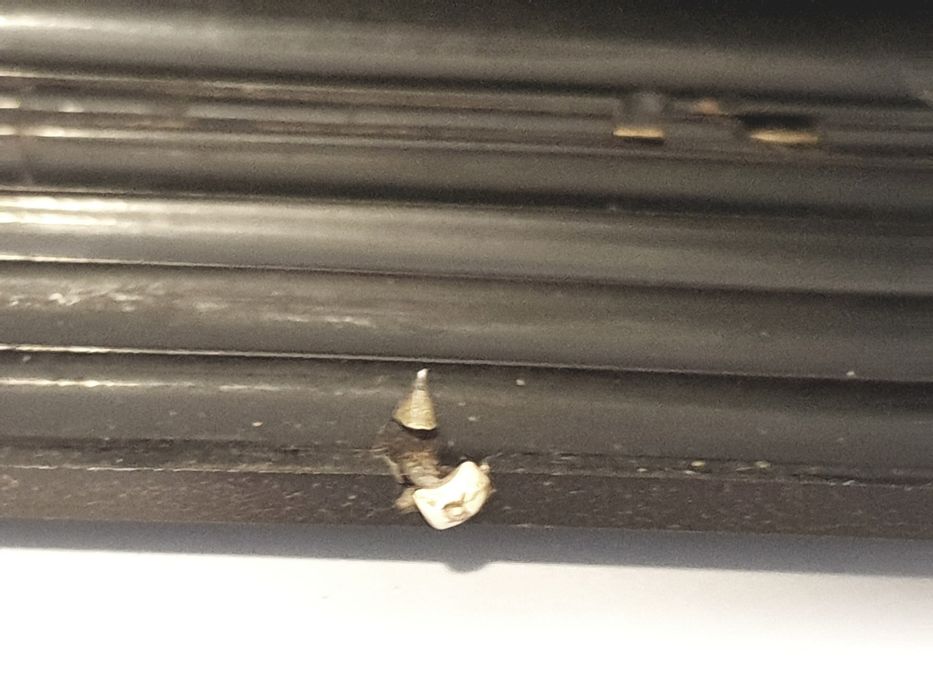 Para restauro: magnífico antigo estojo para charutos com embutidos