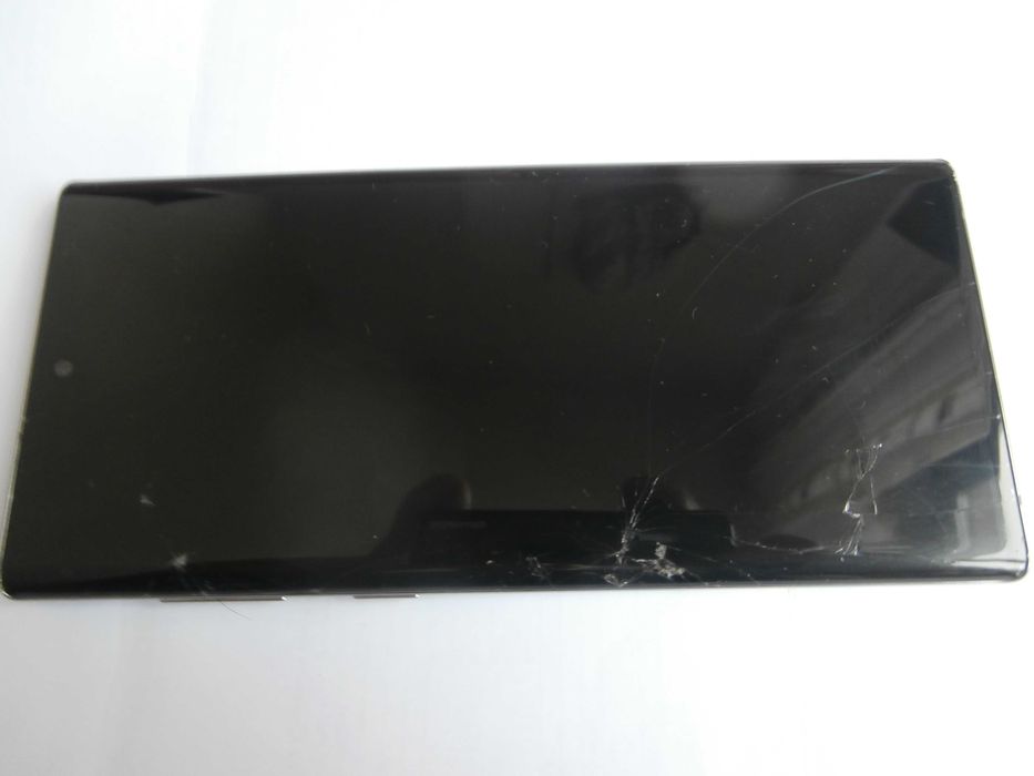 Samsung Galaxy Note 10 8/256 GB uszkodzony.