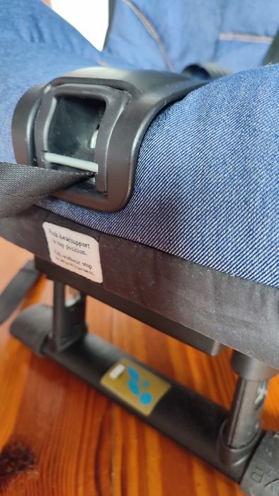 Fotelik Axkid Minikid | 9-25 kg | RWF | Bezwypadkowy bezpieczny, tyłem do kierunku