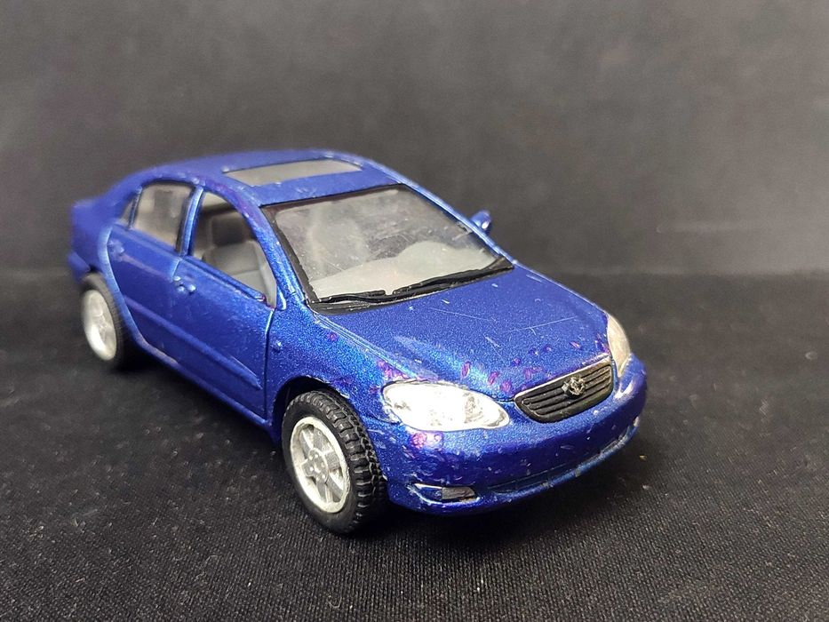 Модель авто Toyota Corolla 1.36 Kinsmart KT5099